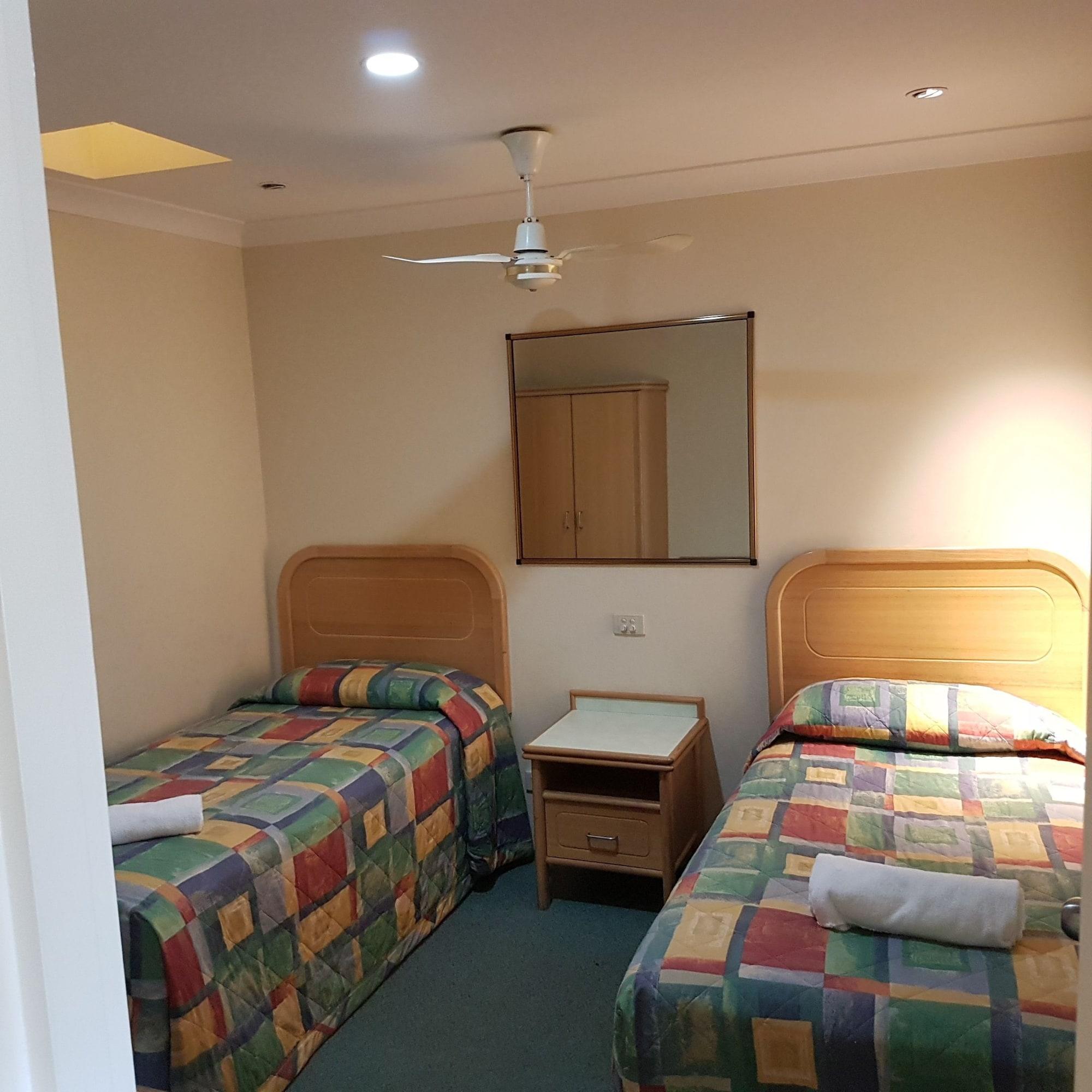 Chelsea Motor Inn Кофс-Харбор Экстерьер фото