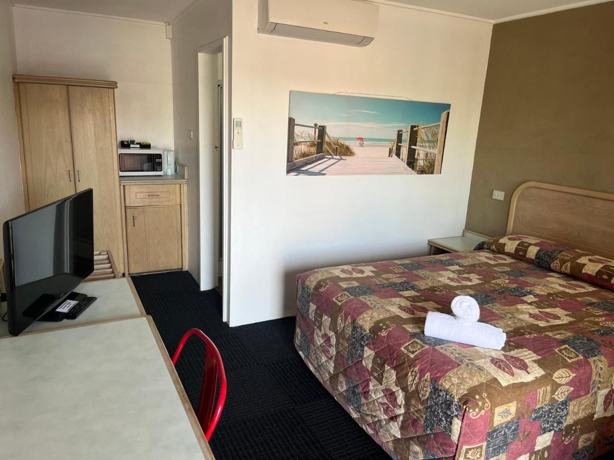Chelsea Motor Inn Кофс-Харбор Экстерьер фото