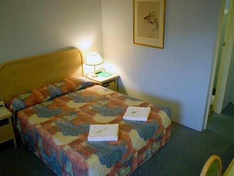 Chelsea Motor Inn Кофс-Харбор Экстерьер фото